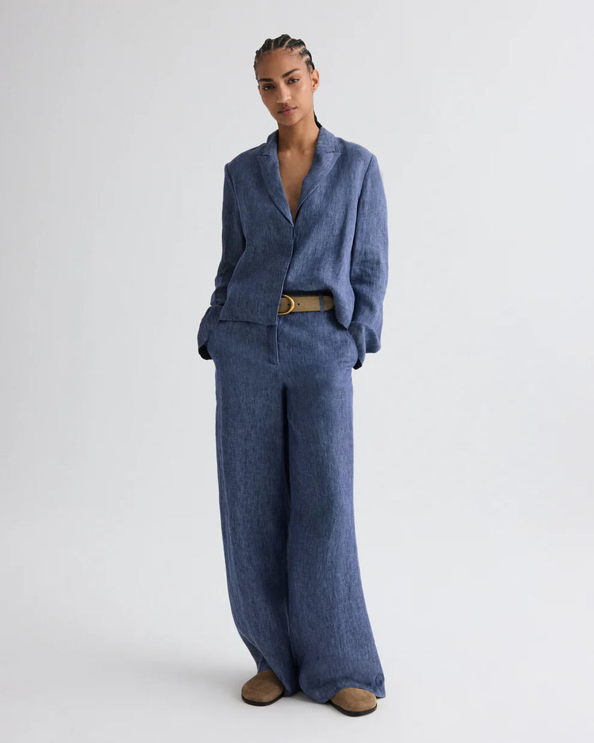 LUCY TOP IN WASHED HEMP DENIM