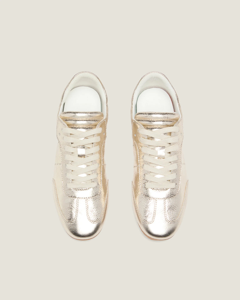 CASS LACE UP SNEAKER