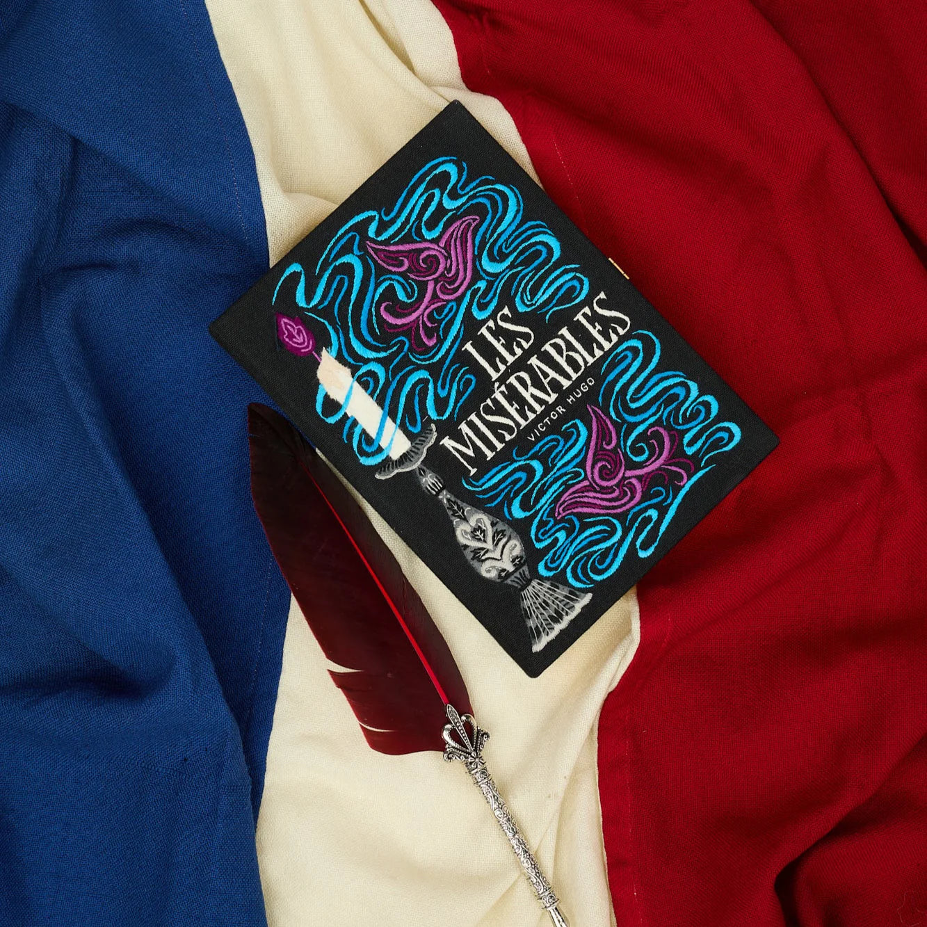 LES MISERABLES BOOK CLUTCH