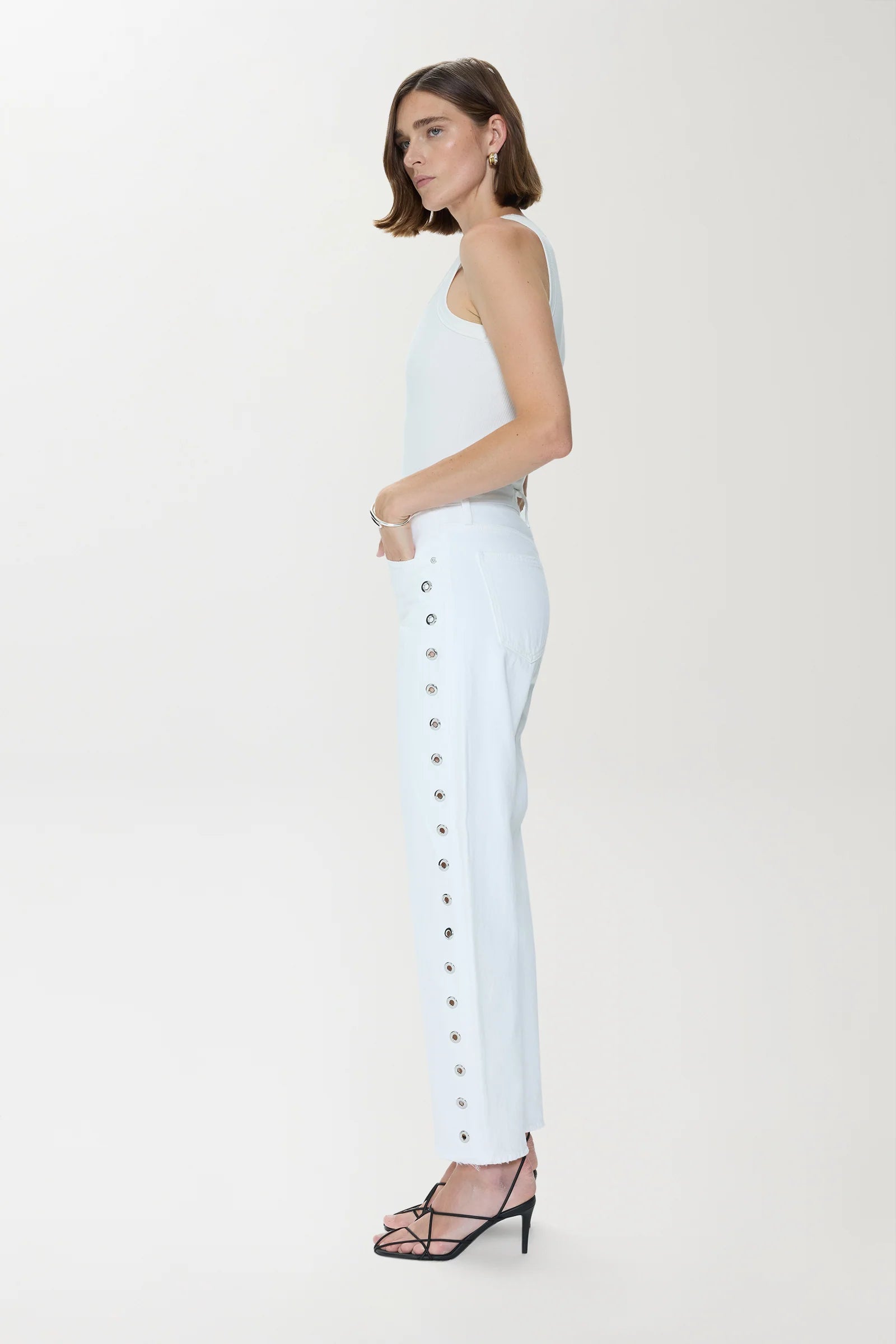 LEXI MID RISE BOWED STRIGHT JEAN IN VIVID WHITE