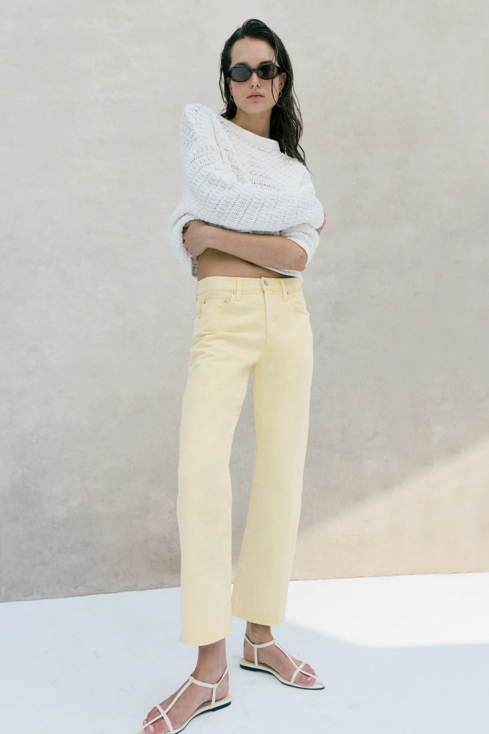 LEXI MID RISE BOWED STRAIGHT JEAN IN DAY GLOW