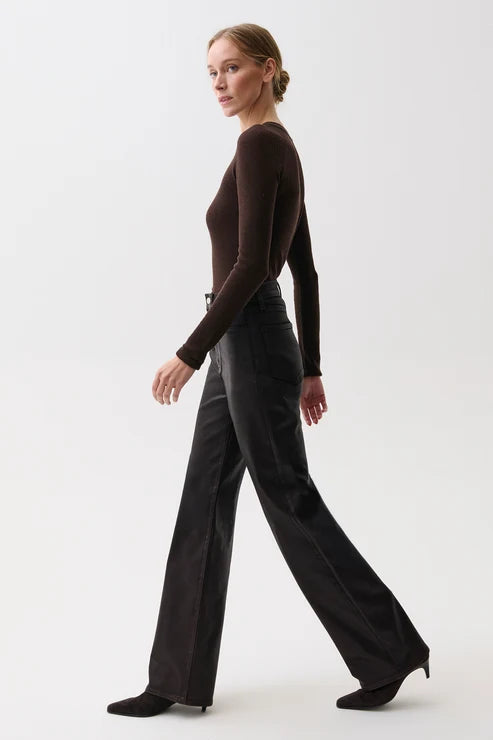 EVIE HIGH RISE SLIM BOOT CUT IN COATED MOCHA