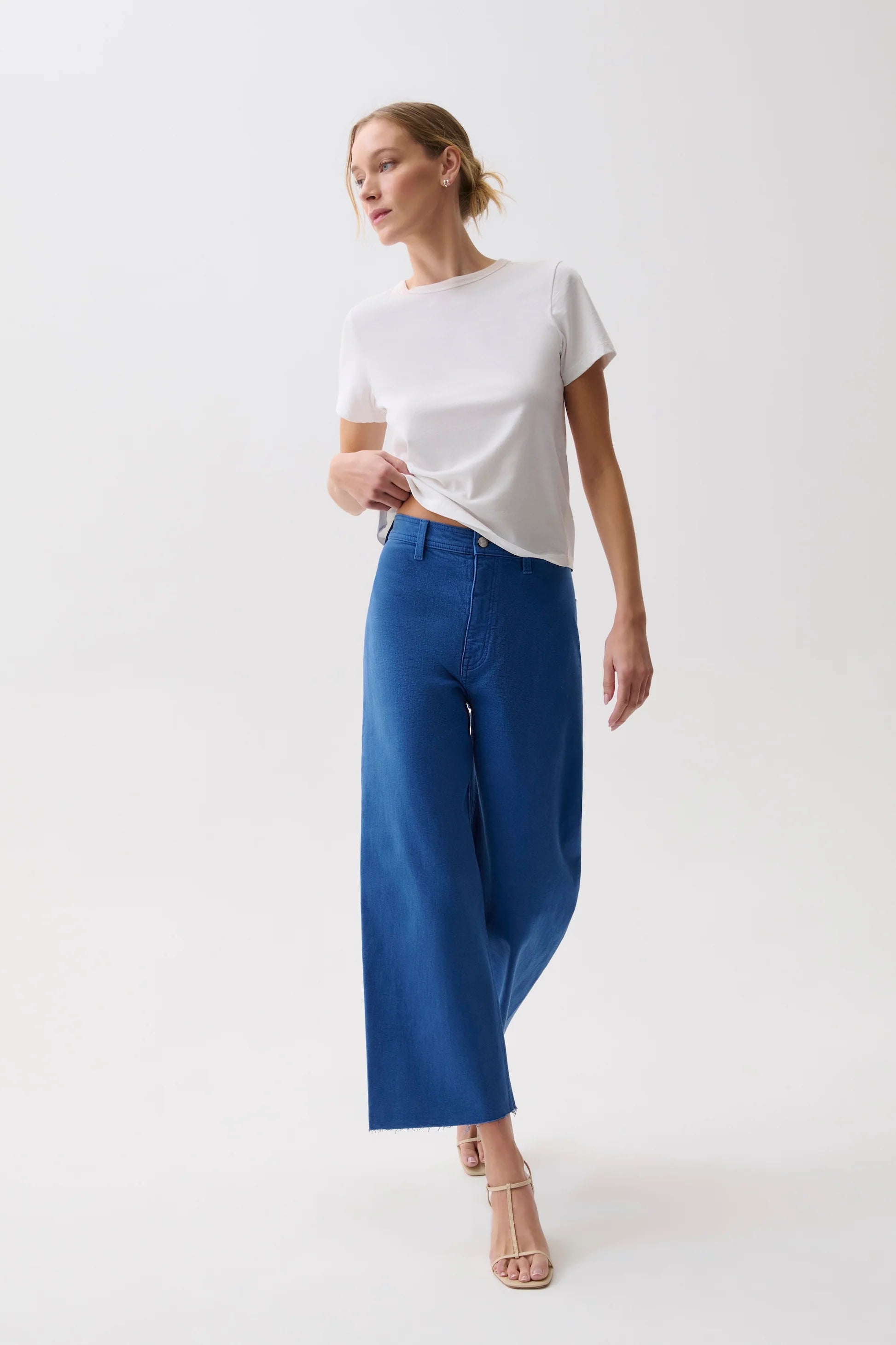 PENNY CROP HIGH RISE WIDE LEG JEAN IN CIEL
