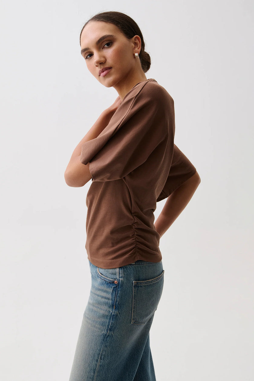 VERONICA KIMONO SLEEVE FITTED TEE IN LINDT