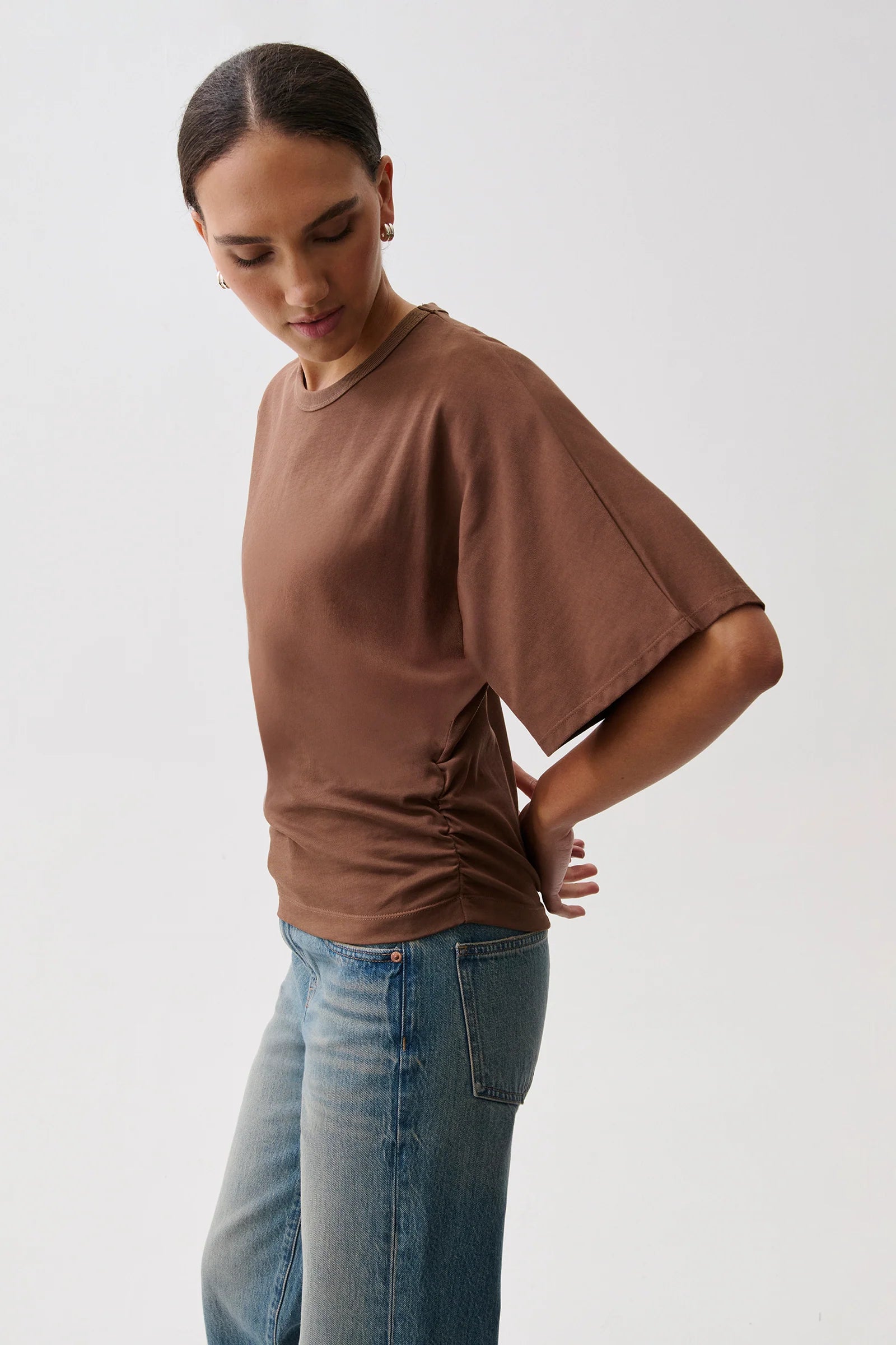 VERONICA KIMONO SLEEVE FITTED TEE IN LINDT