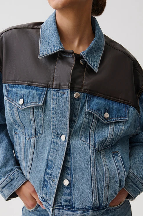 HARLEY TRUCKER JACKET IN METROPOLIS