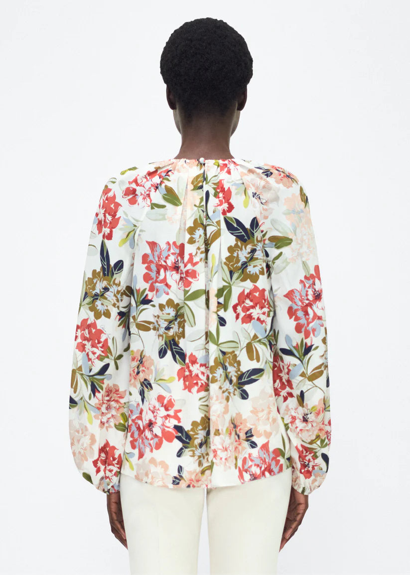 LOTTIE TOP