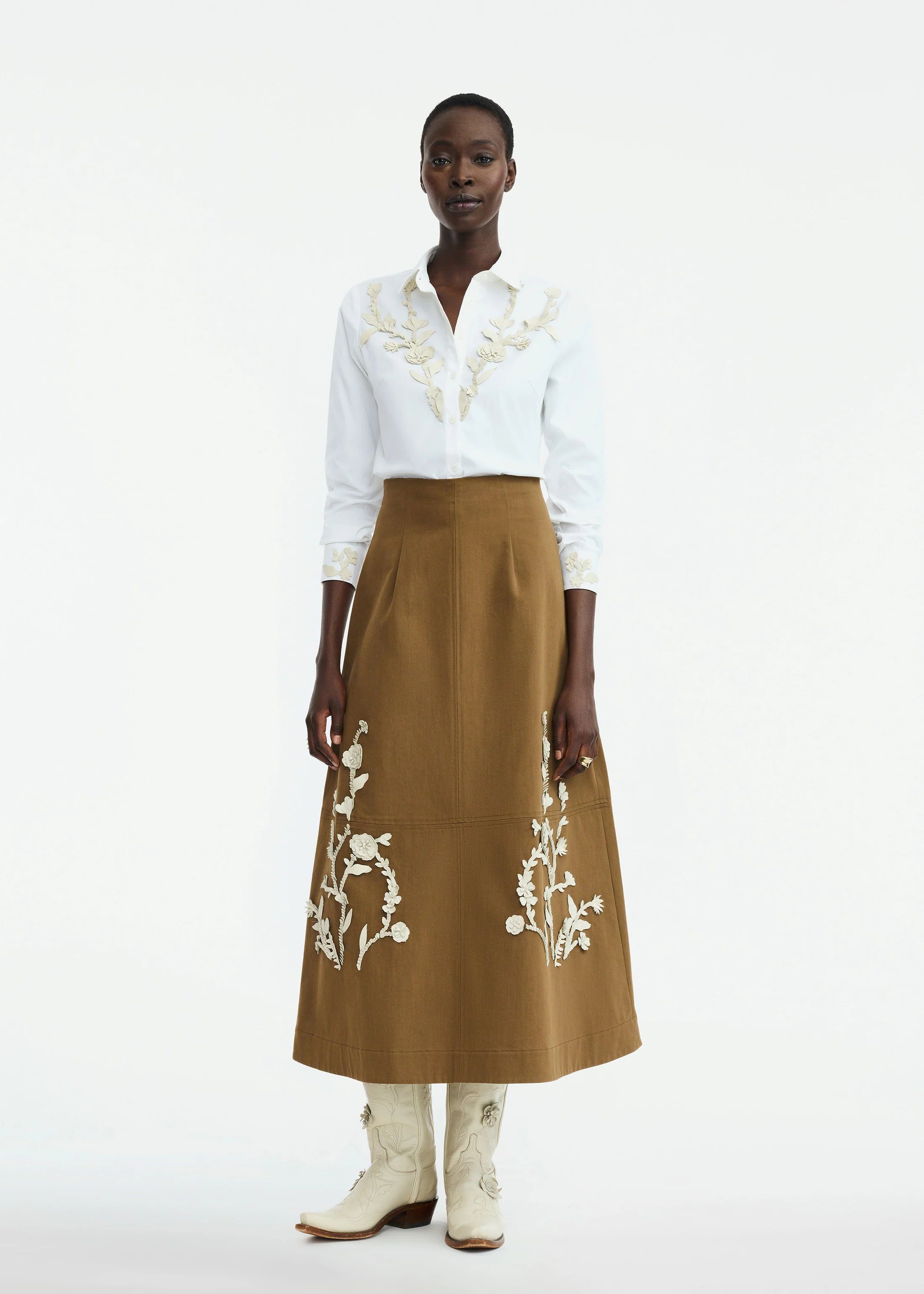 LEATHER FLORAL EMBROIDERED RUSTIC STRETCH COTTON SKIRT