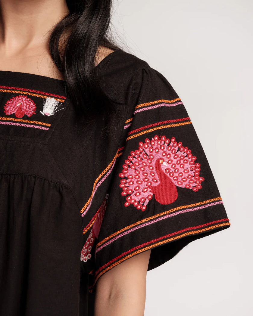 PICNIC TOP PEACOCK EMBROIDERY