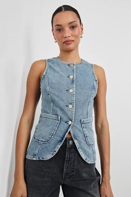 PORTOLA VEST