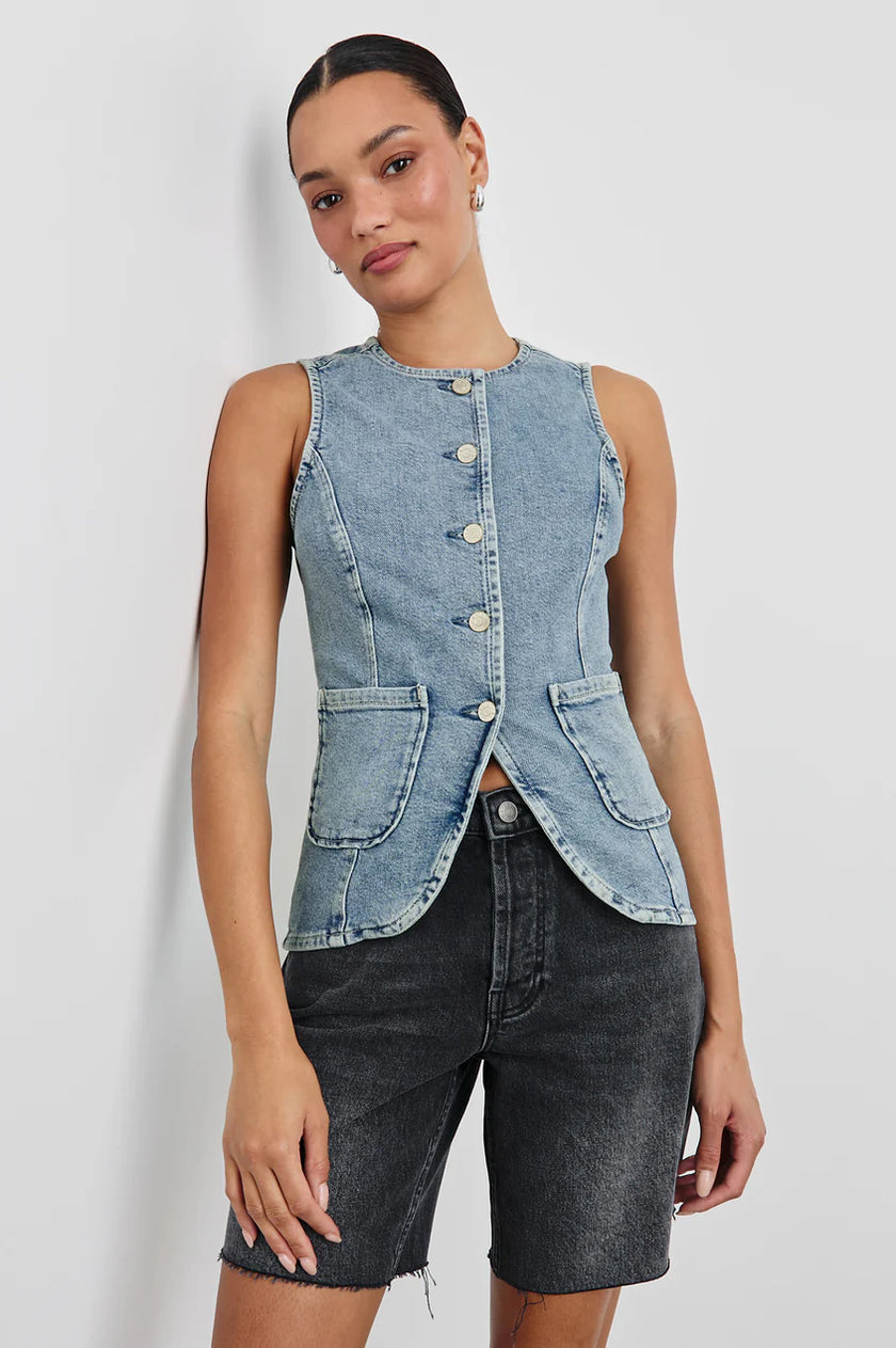 PORTOLA VEST