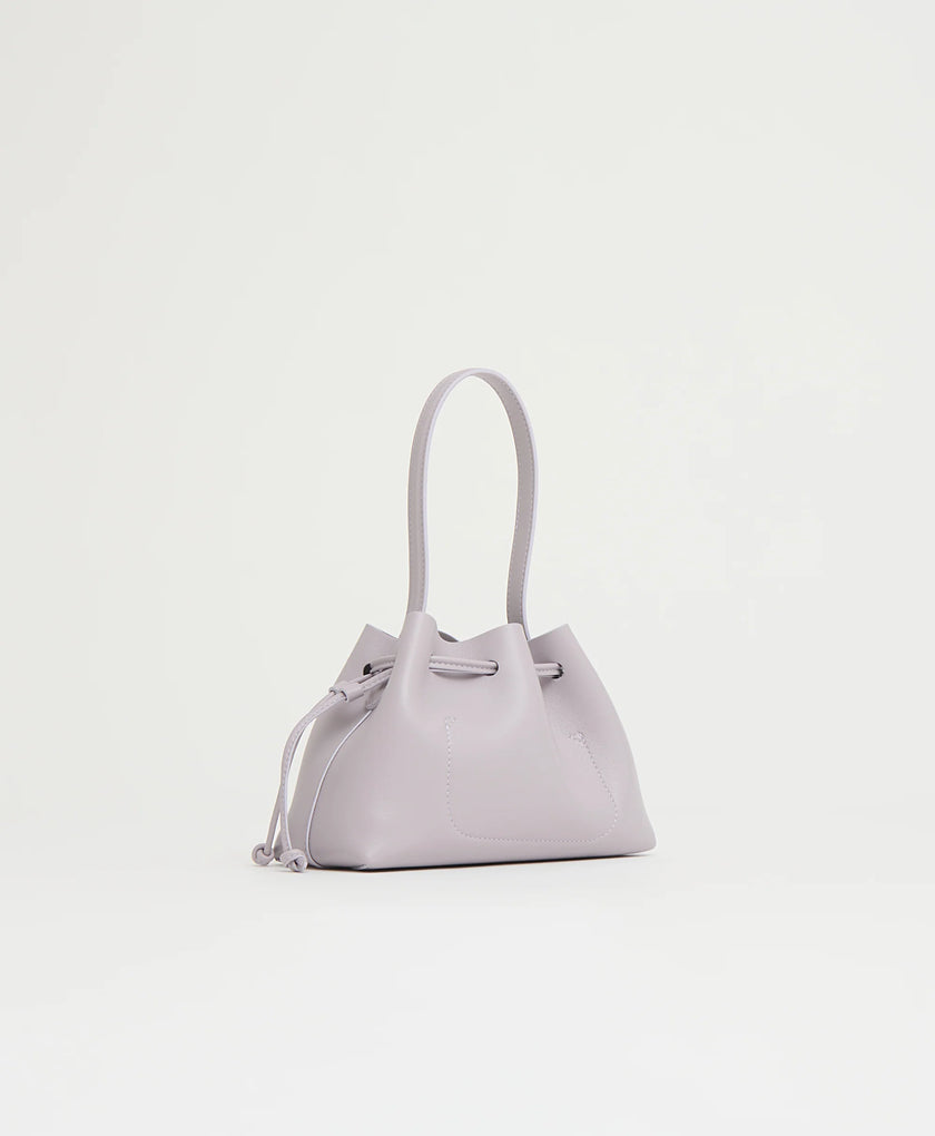 DRAWSTRING POUCHETTE IN LILA