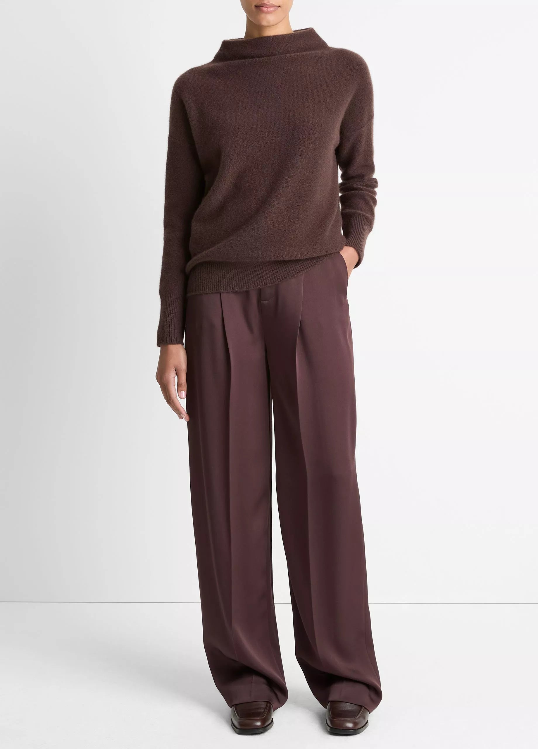 PLUSH CASHMERE FUNNEL NECK SWEATER IN TRUFFLE