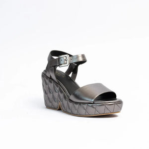 BETTY QUILTED WEDGE