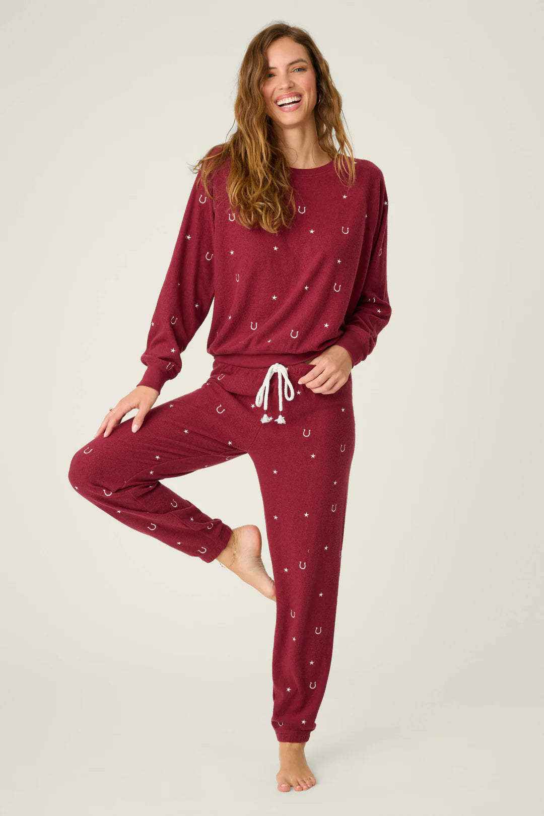 HOLD YOUR HORSES EMBROIDERED FLEECE LOUNG SET