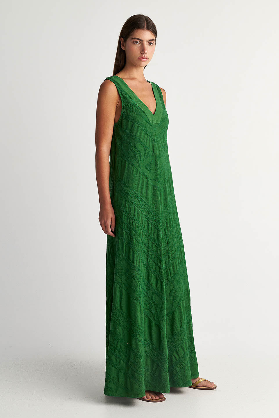 SLEEVELESS MANI MAXI DRESS