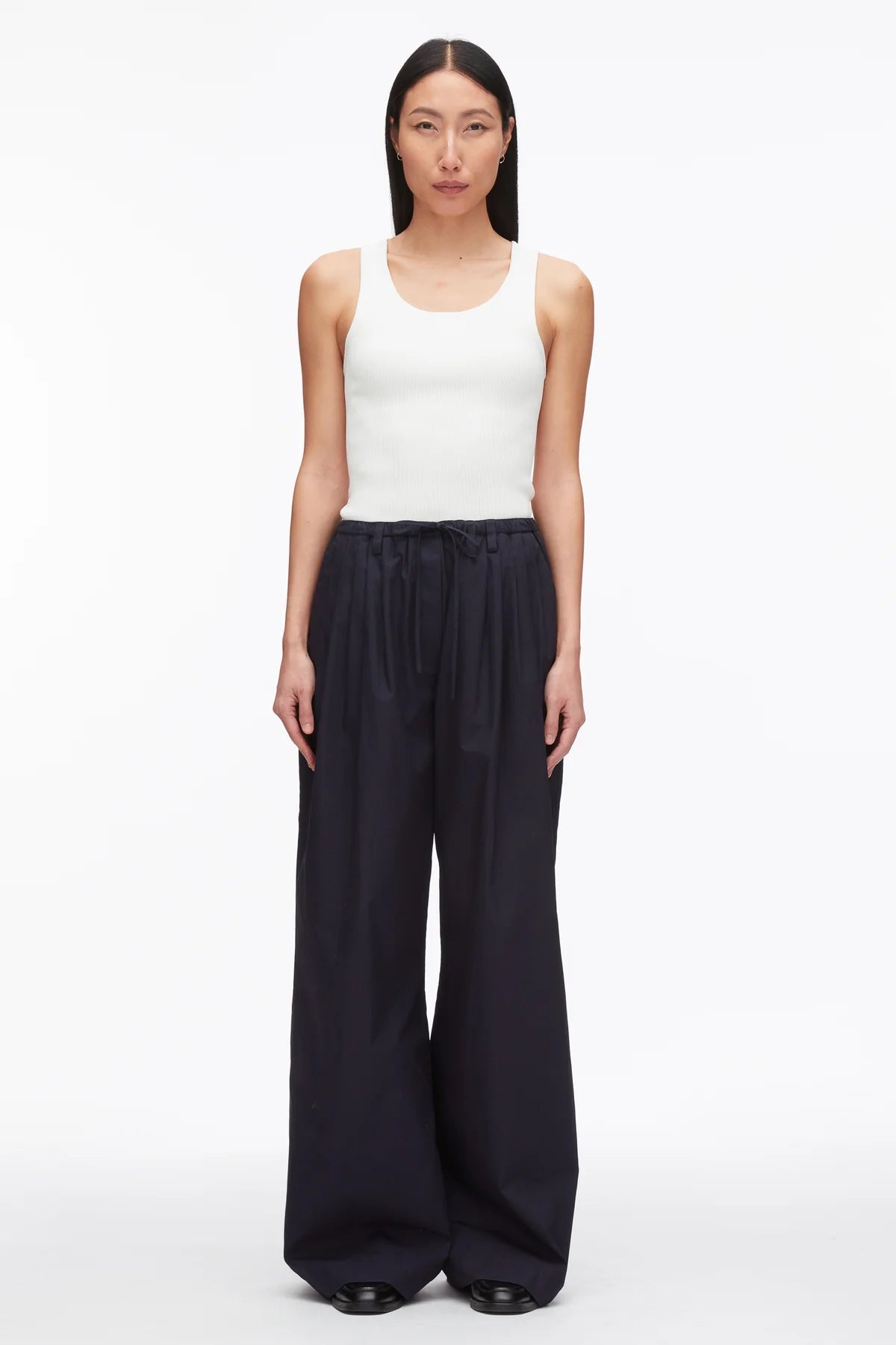STRUCTURED COTTON PULL ON STRAIGHT LEG PANTS