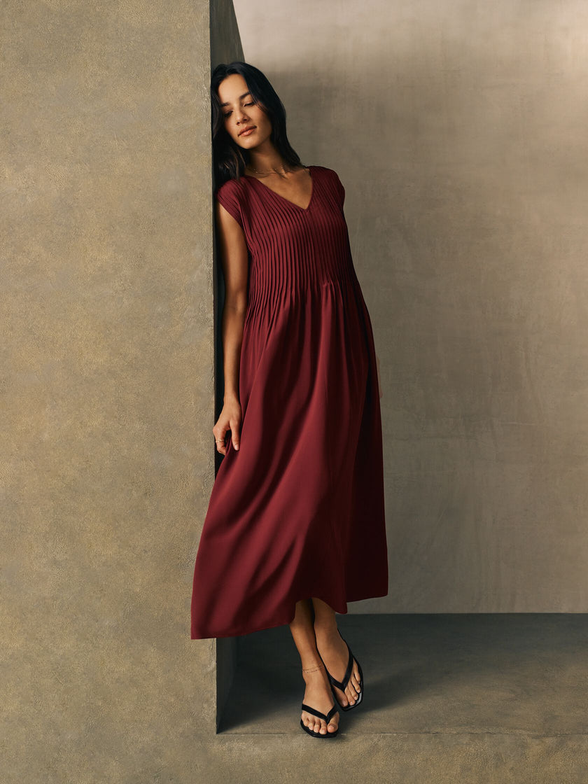 SILK CREPE DE CHINE VNECK DRESS