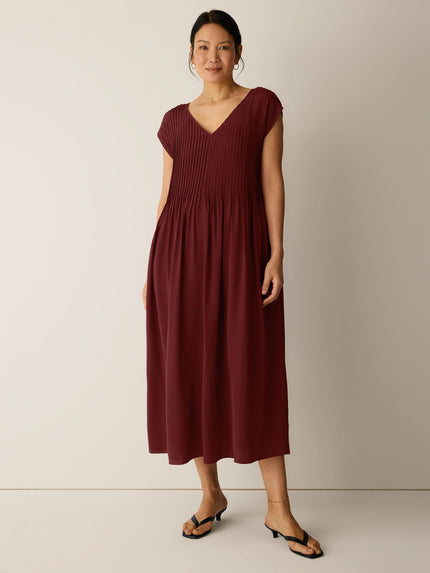 SILK CREPE DE CHINE VNECK DRESS