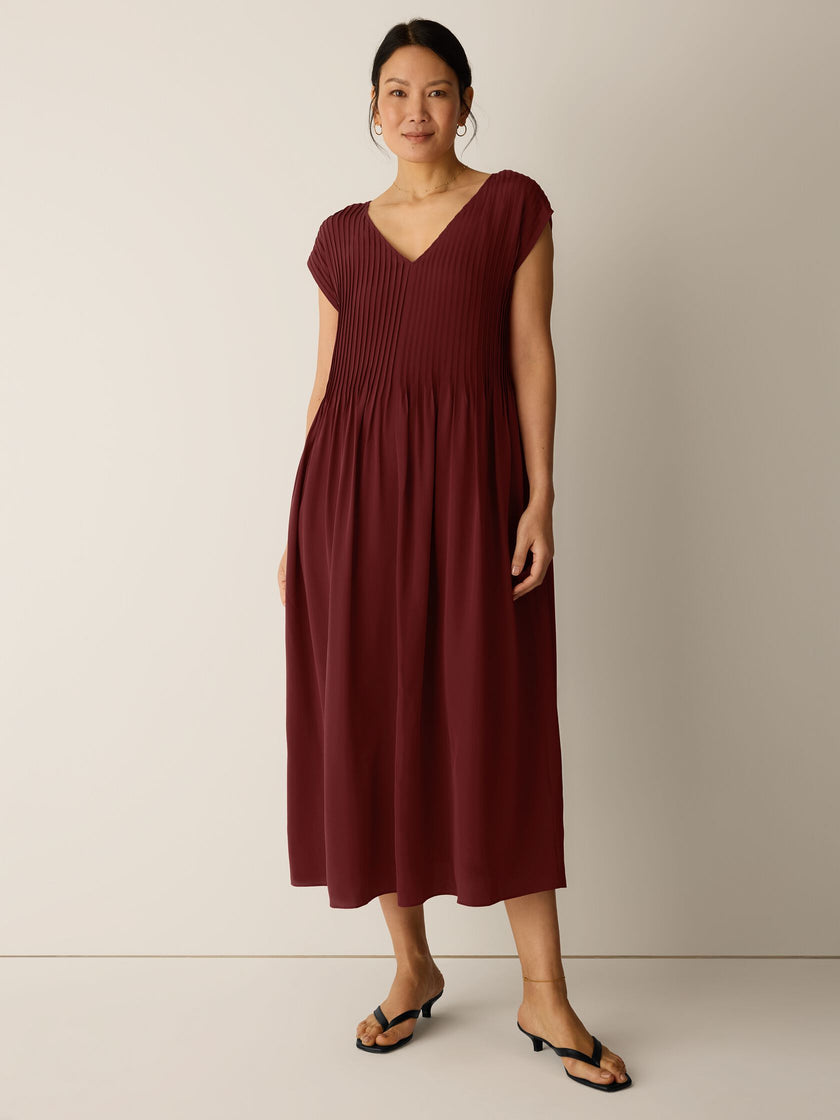 SILK CREPE DE CHINE VNECK DRESS