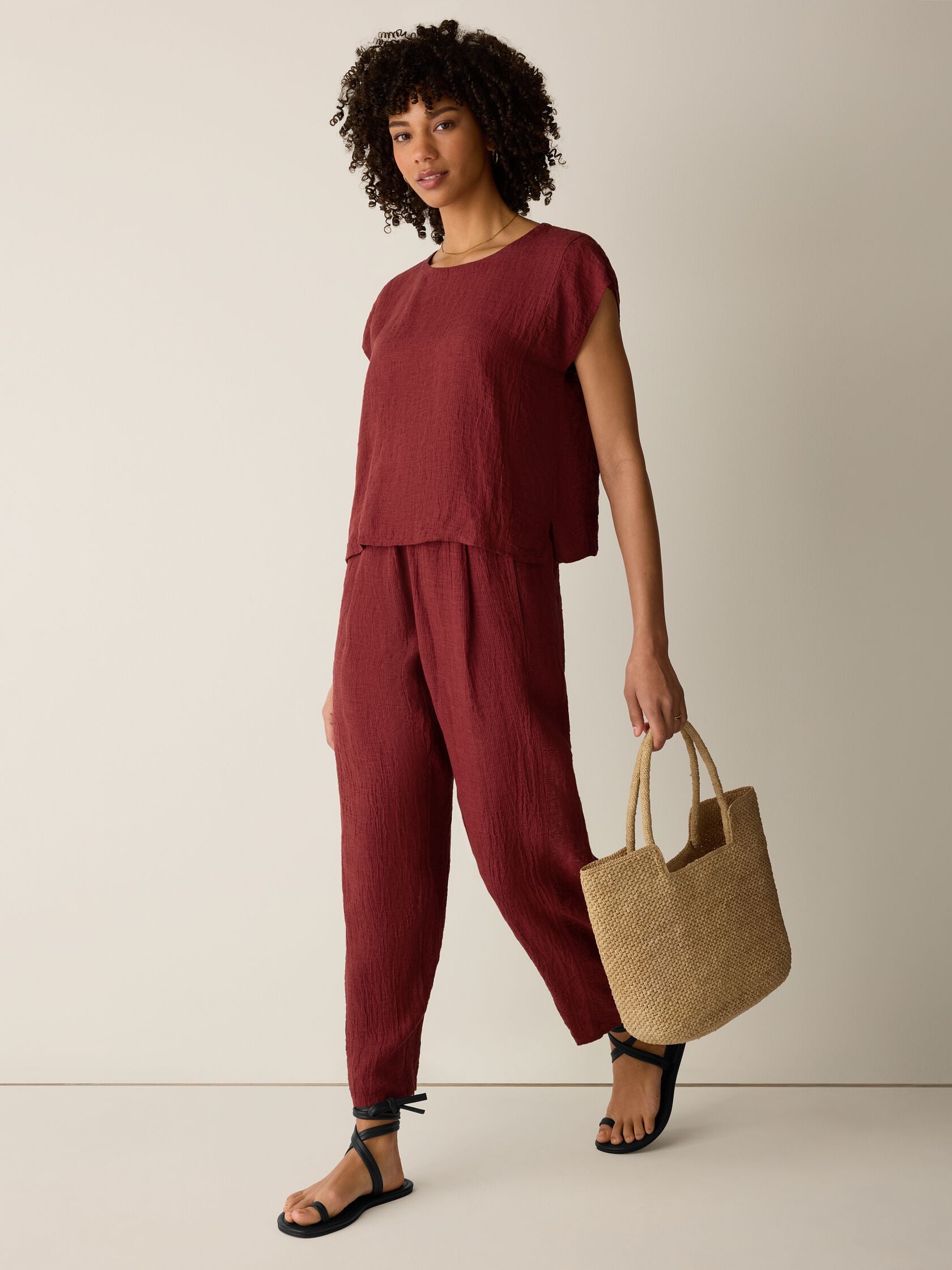 PUCKERED ORGANIC LINEN STRIPE SQUARE TOP