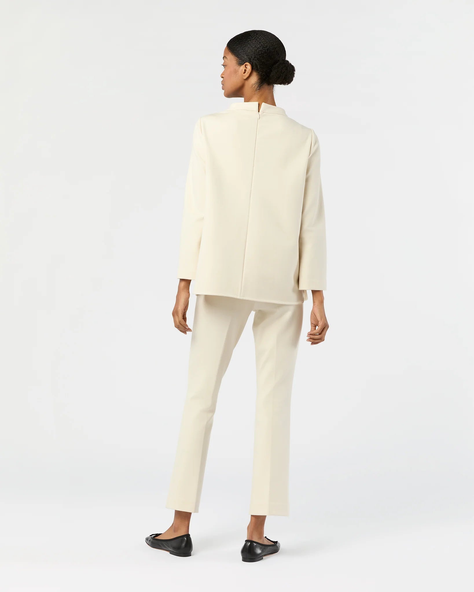 FAYE FLARED CROPPED PANT IN BISQUE
