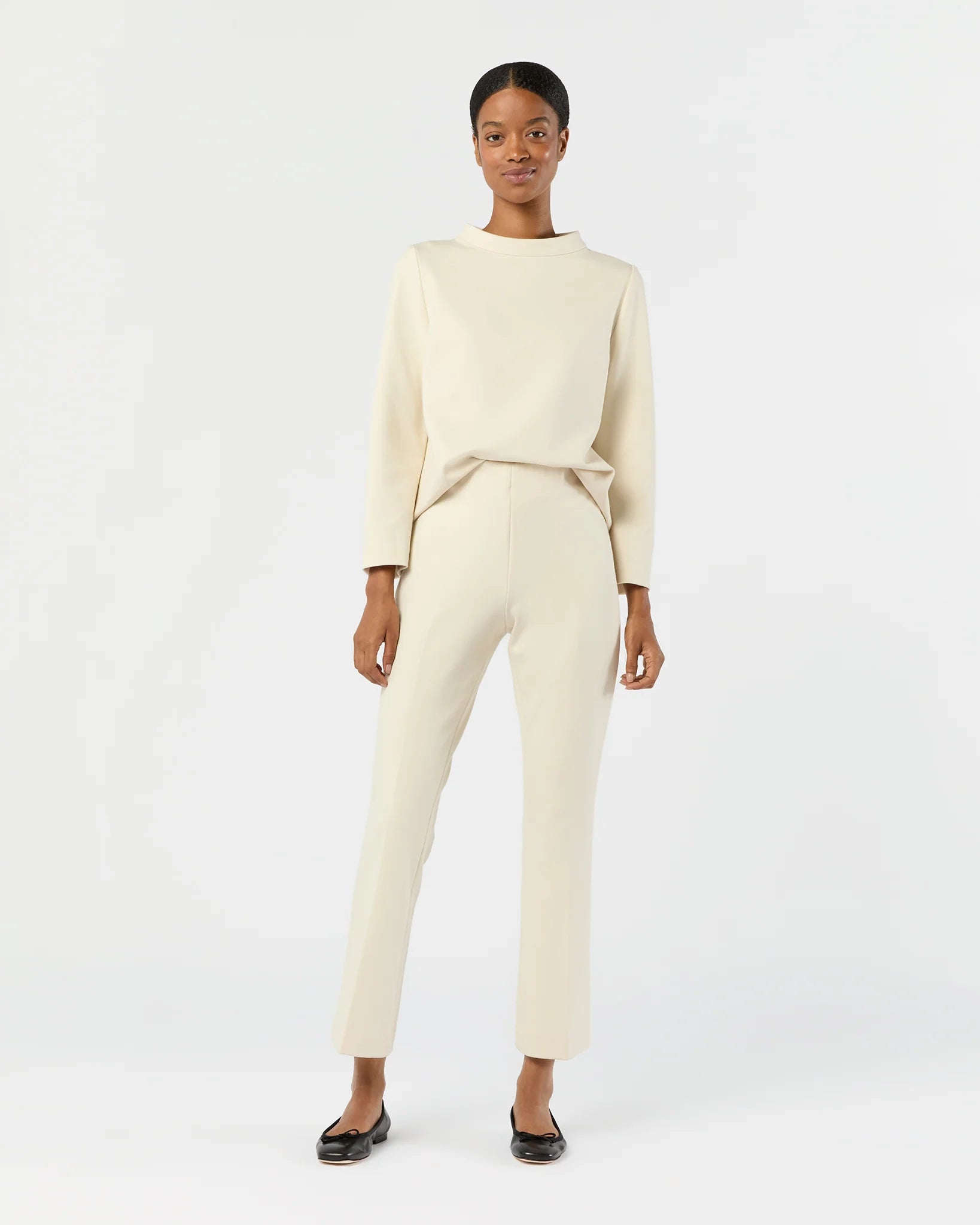 FAYE FLARED CROPPED PANT IN BISQUE
