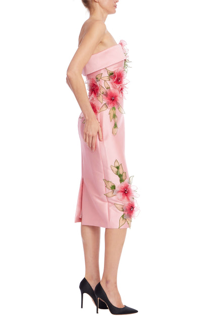 STRAPLESS SHEATH DRESS WITH 3D FLORAL APPLIQUE