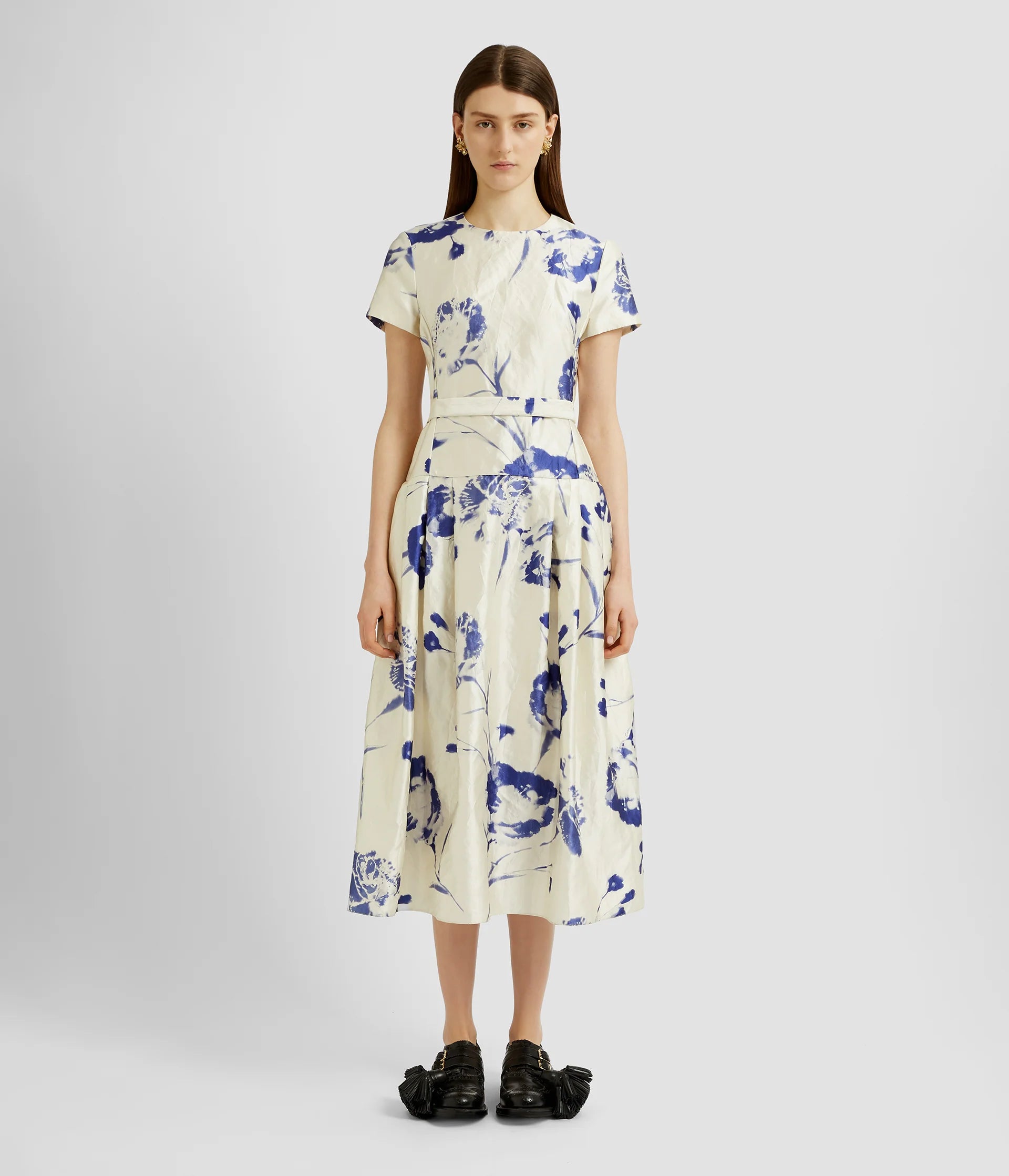 SHORT SLEEVE COCKTAIL DRESS
