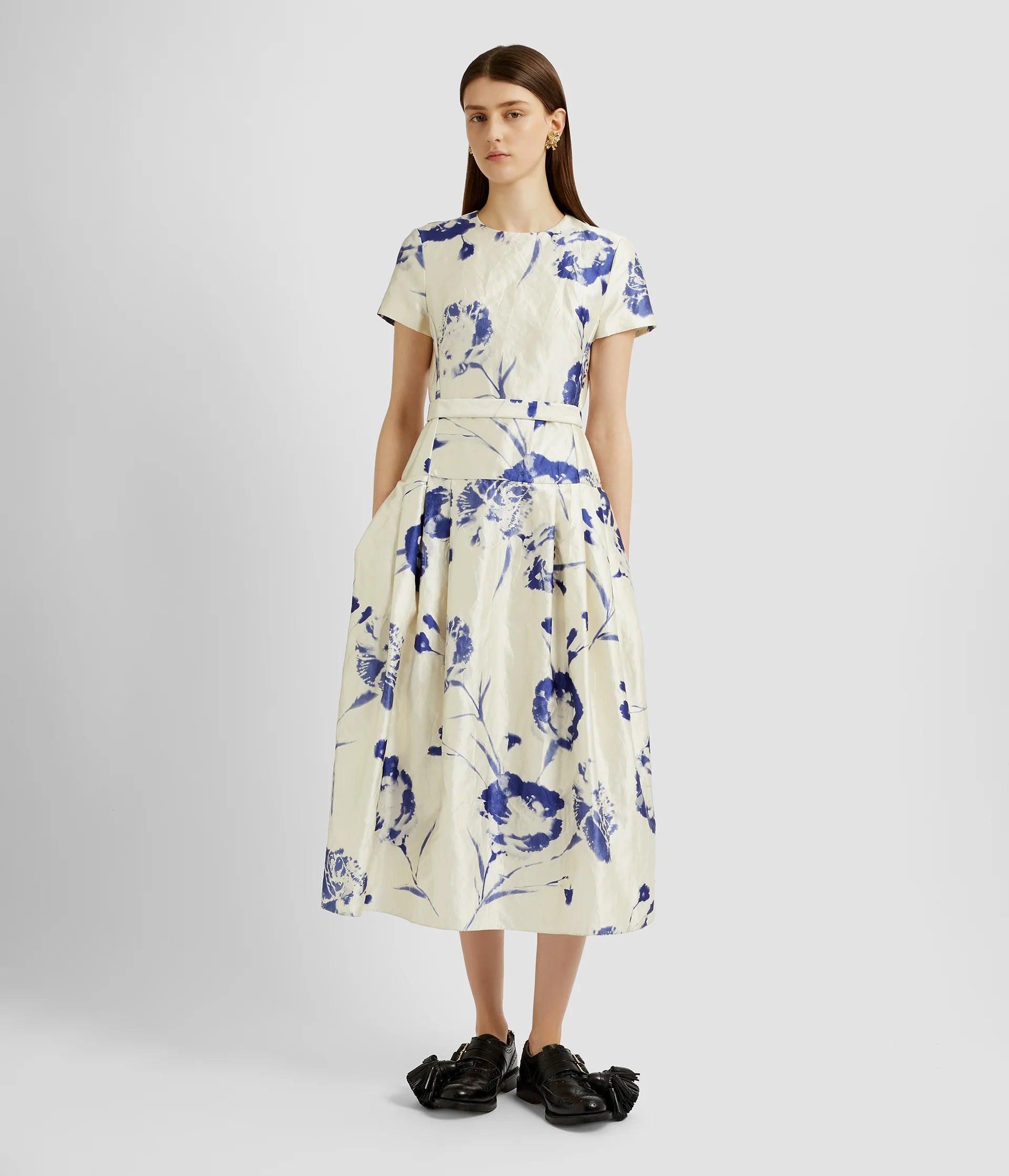 SHORT SLEEVE COCKTAIL DRESS