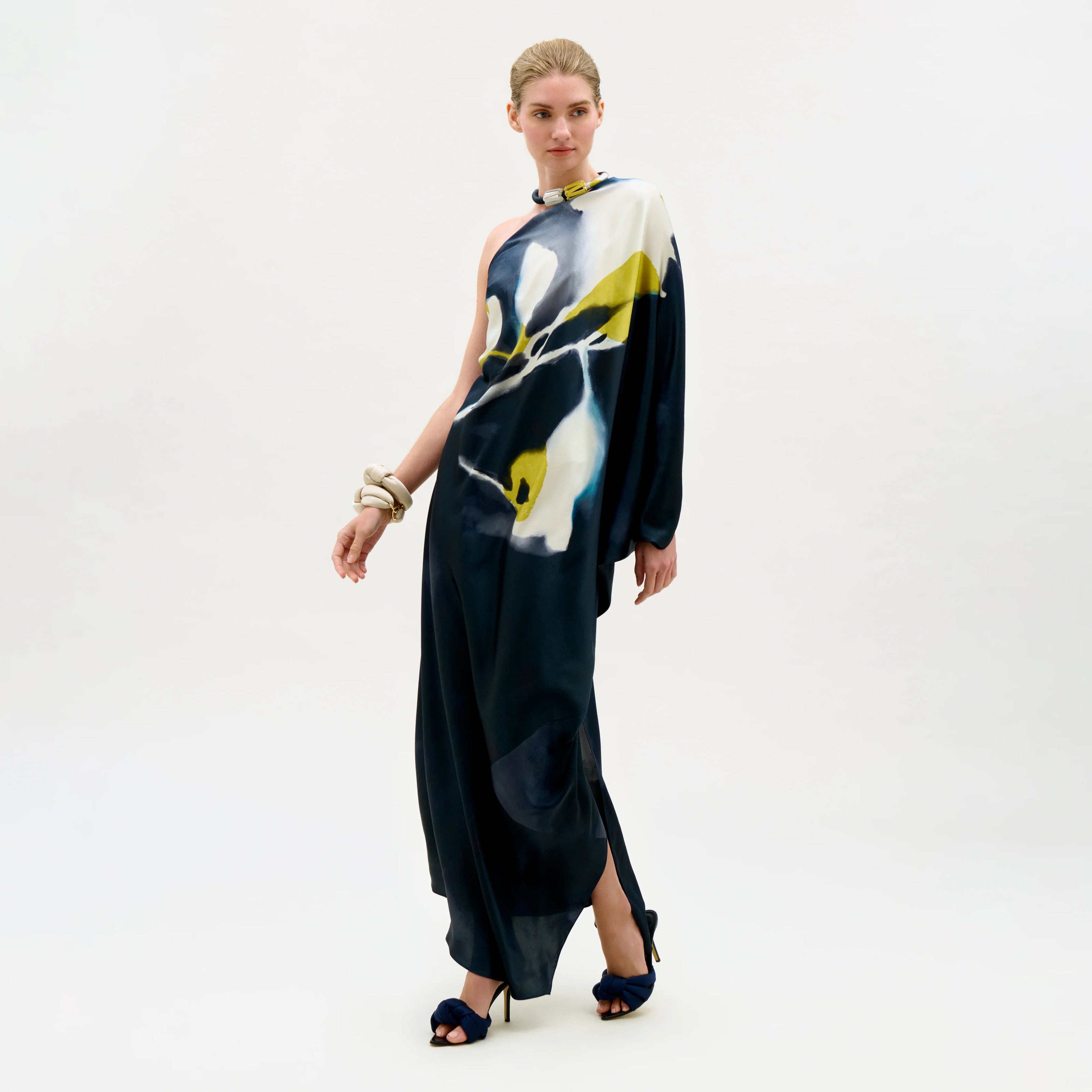 ERICA DRESS IN NAVY