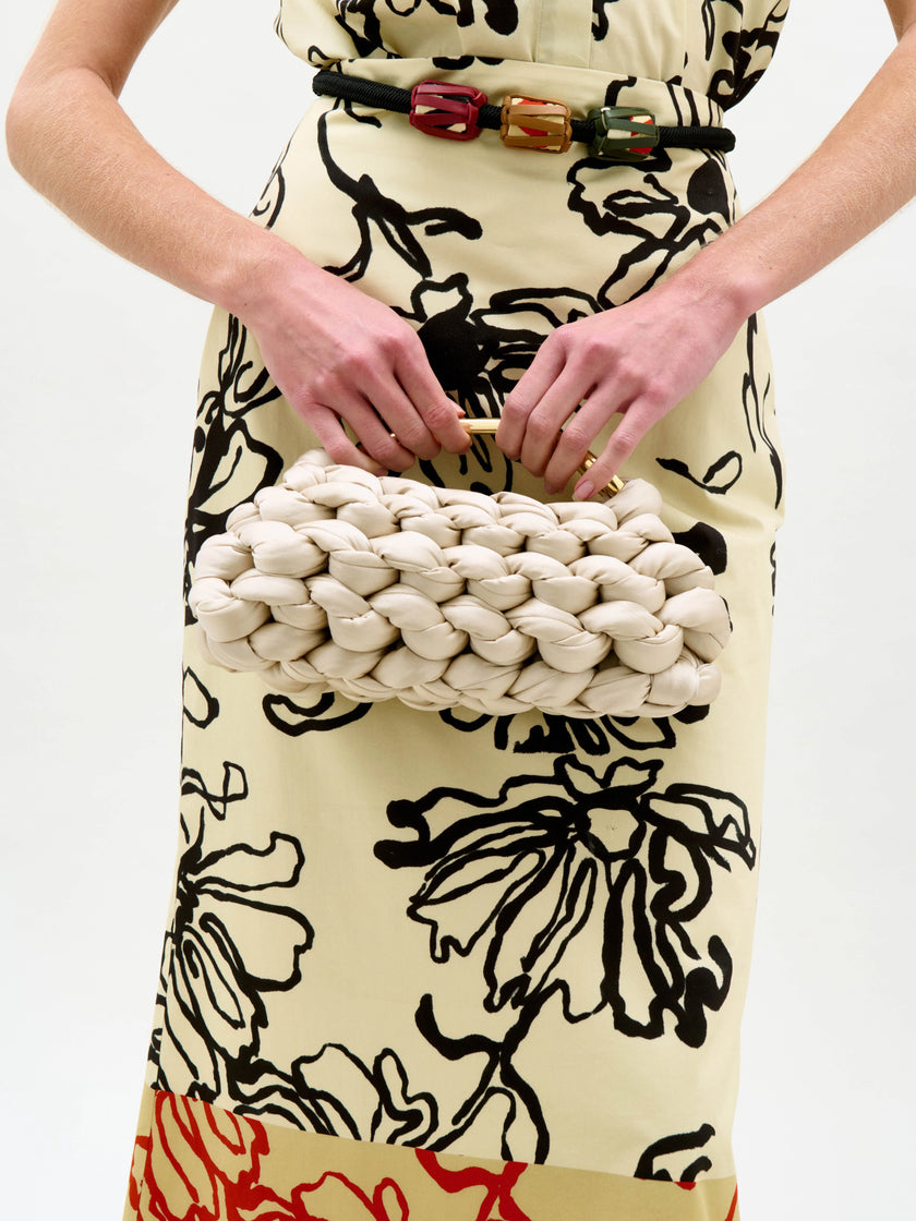 ATIRA SKIRT IN BLACK FLORAL