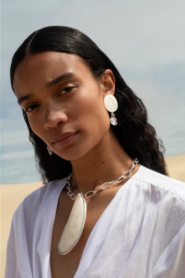 MOULE NECKLACE