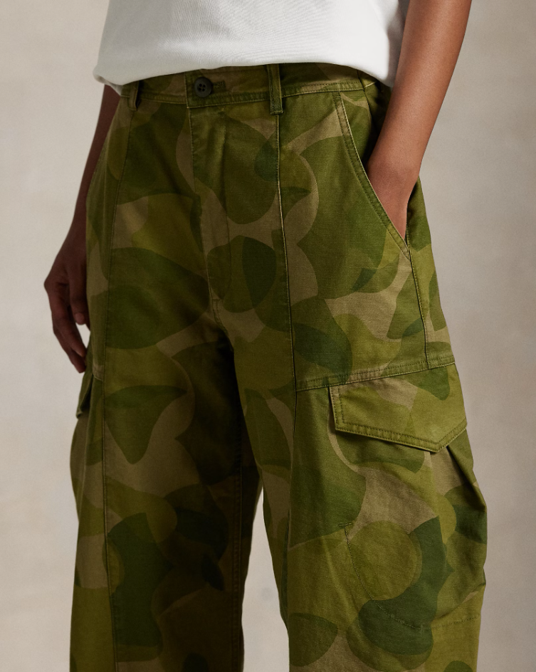 GRAPHIC CARGO PANTS