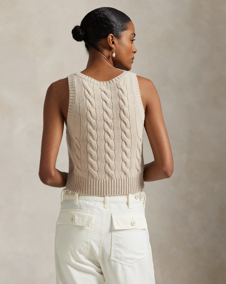 CABLE WOOL CASHMERE SLEEVELESS SWEATER