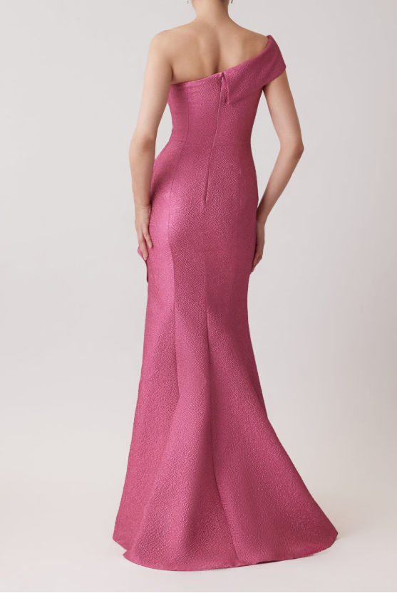 METALLIC JACQUARD ONE SHOULDER HIGH LOW GOWN