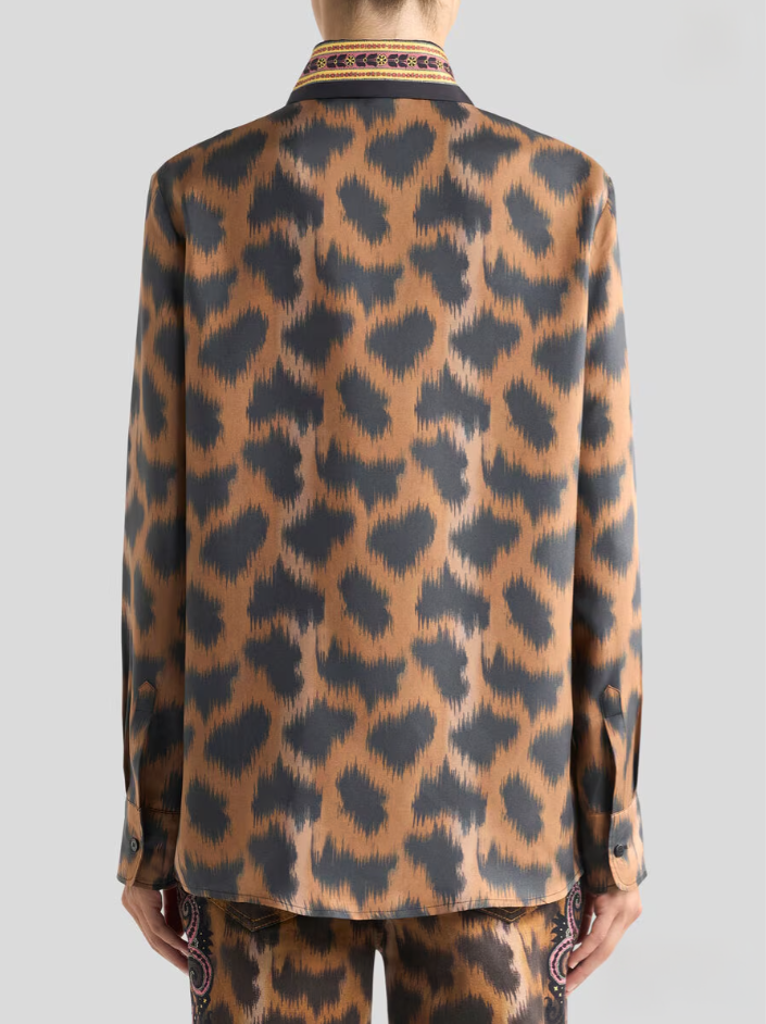 SILK TWILL SHIRT WITH ANIMAL MOTIF