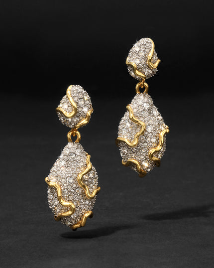 SOLANALES CRYSTAL PEBBLE DOUBLE DROP EARRING