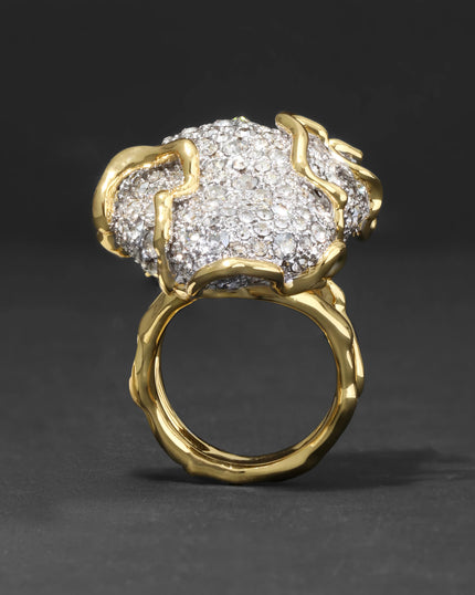 SOLANALES LARGE CRYSTAL PAVE GEODE RING