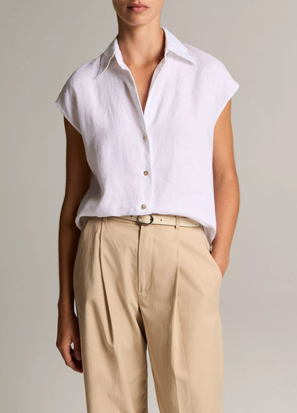 LINEN CAP SLEEVE BUTTON FRONT BLOUSE IN OPTIC WHITE