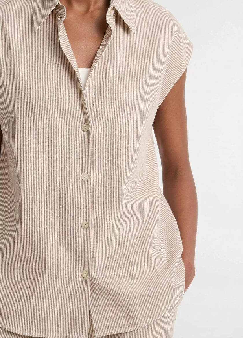 TICKING STRIPE LINEN COTTON CAP SLEEVE BLOUSE IN TAUPE WOOD