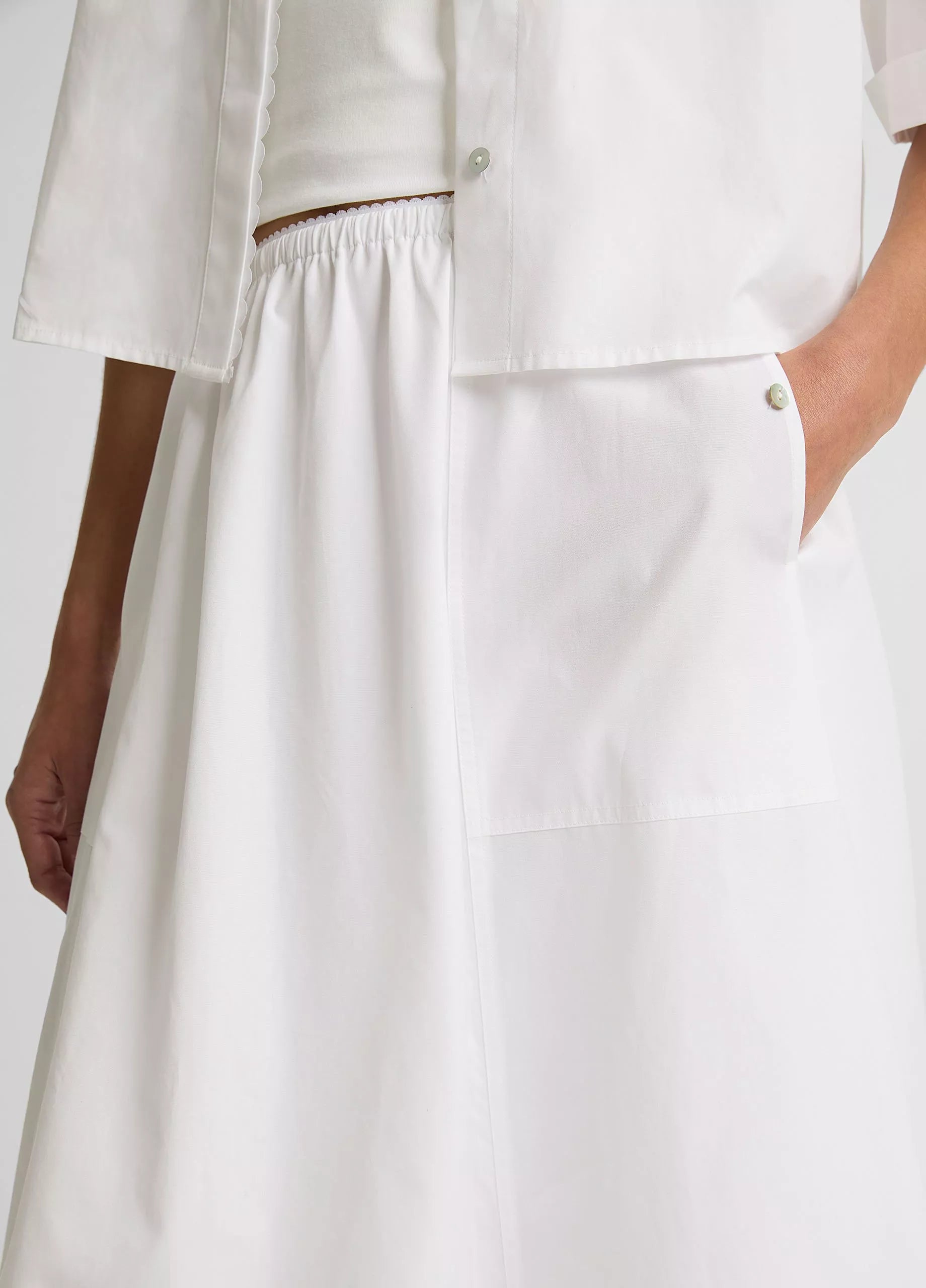 SCALLOP DETAIL MIDI SKIRT