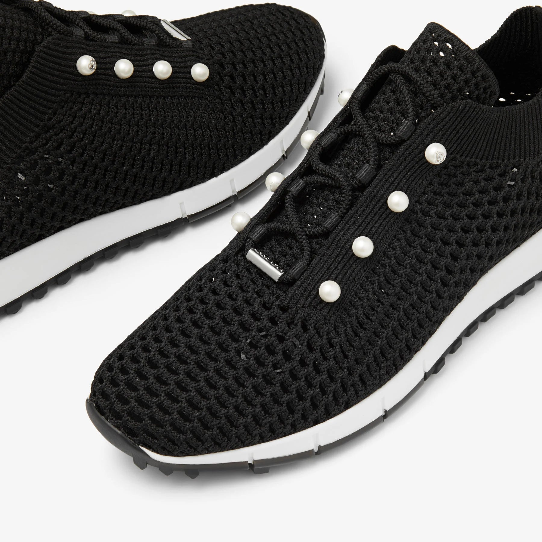 VELES CROCHET KNIT SNEAKER