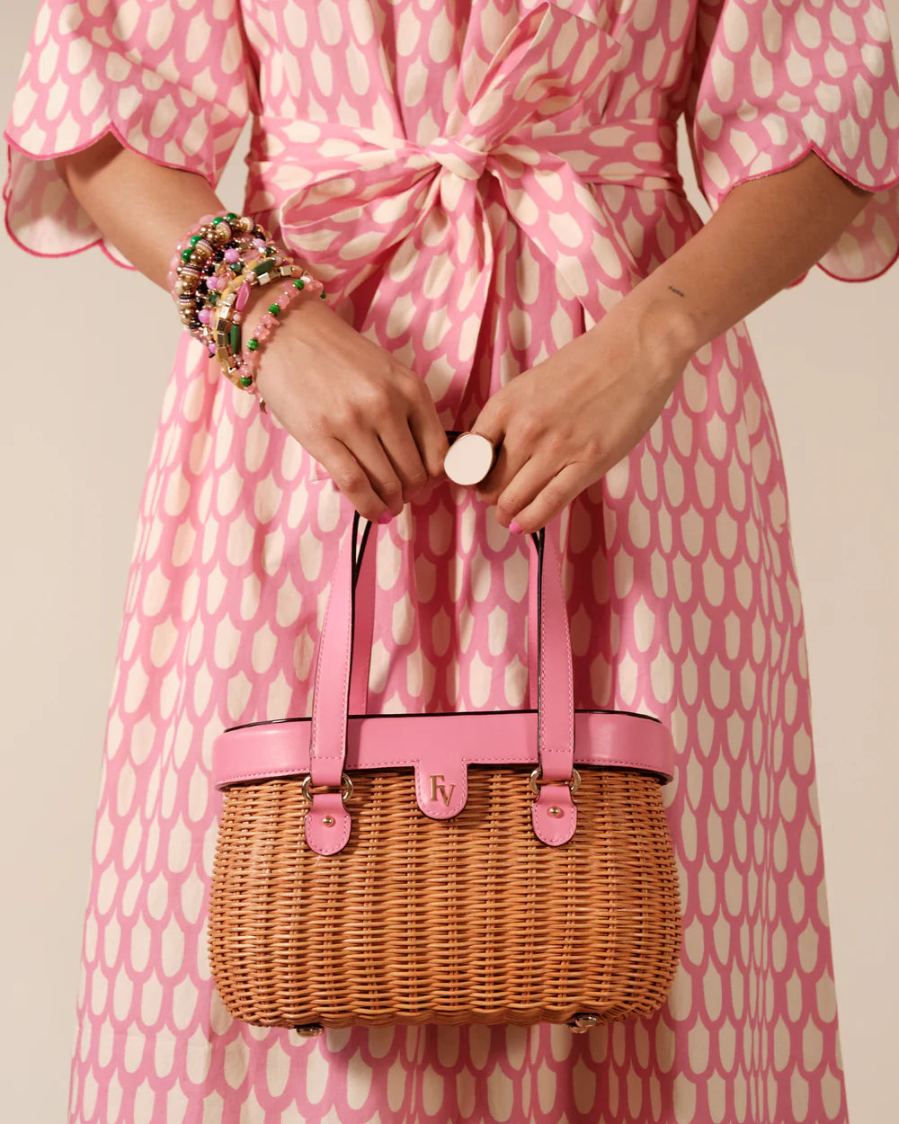 WILLOW WICKER BASKET IN PINK