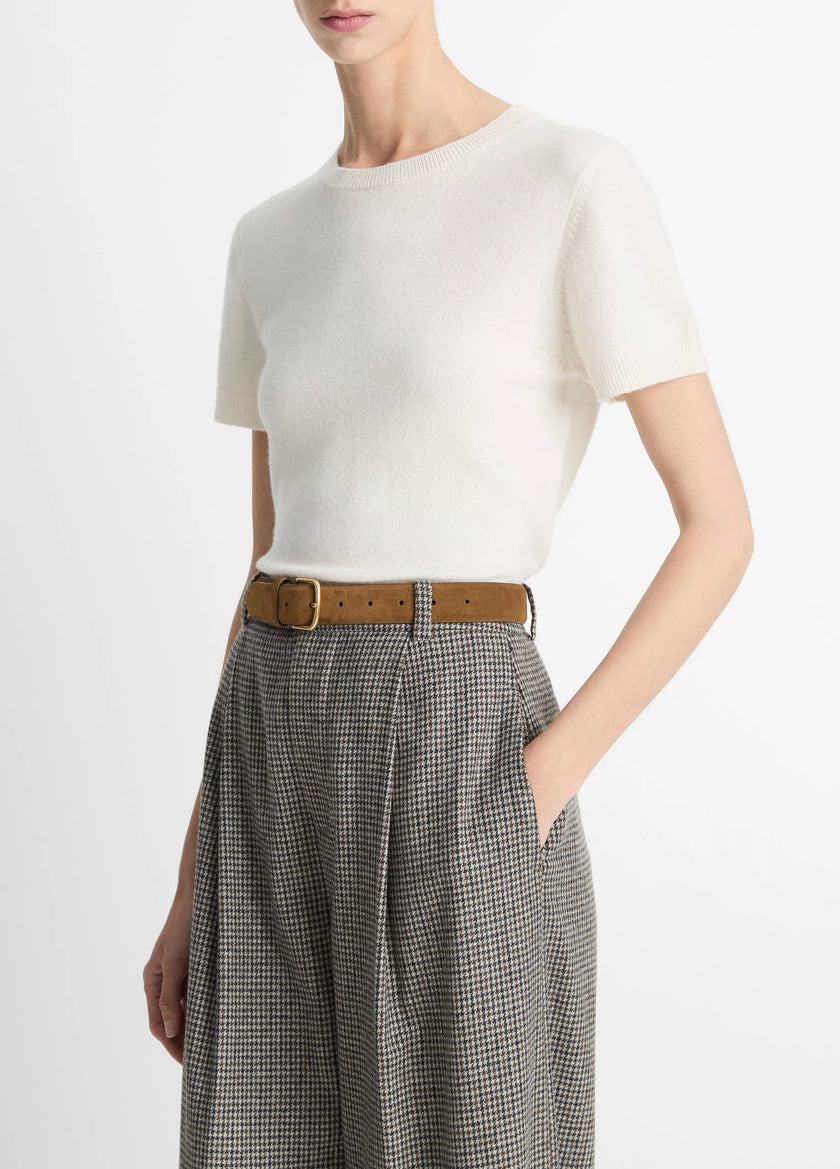WOOL AND CASHMERE BLEND SHORT SLEEVE SWEATER IN OFF WHITE