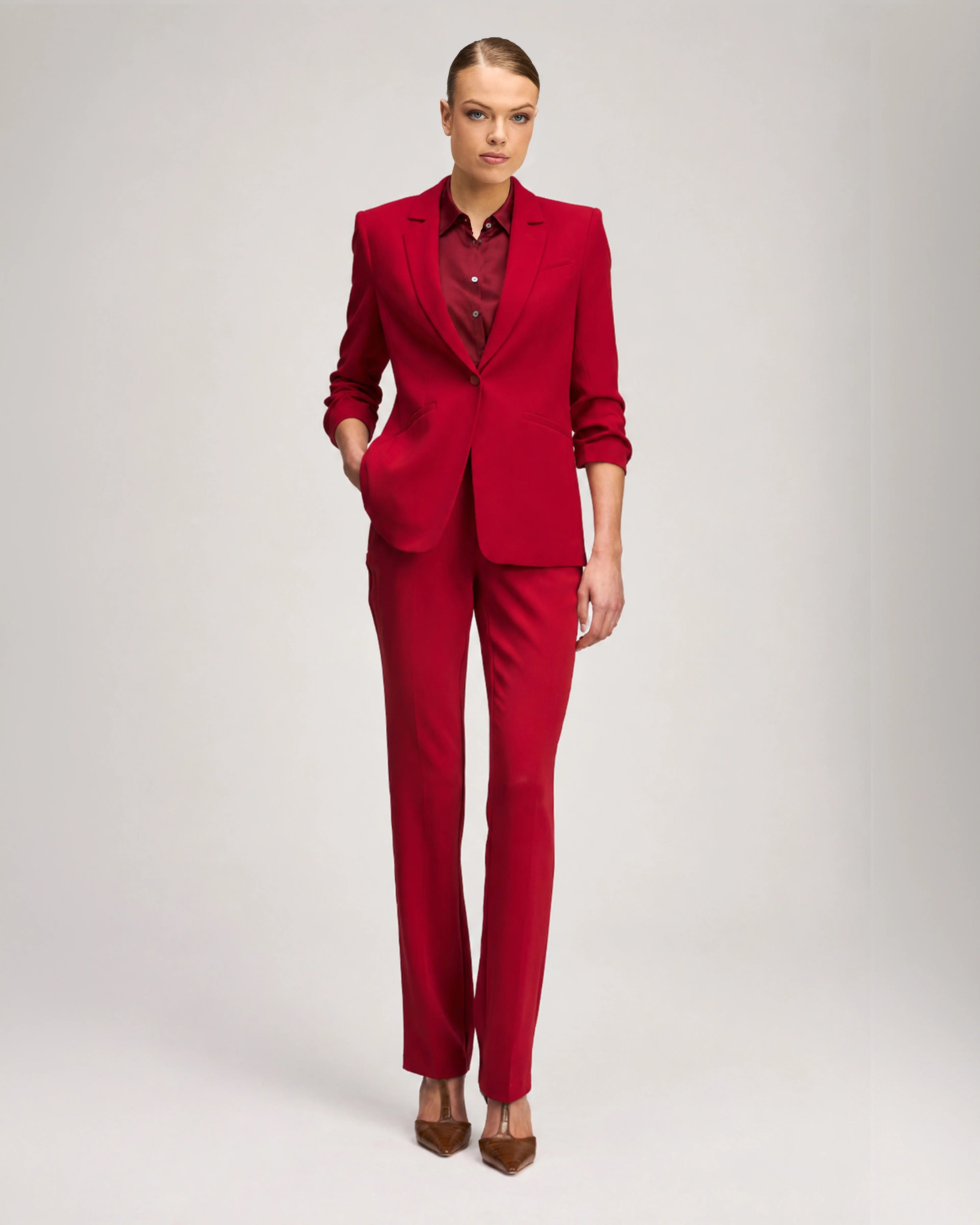 CREPE KHLOE BLAZER IN BERRYWINE