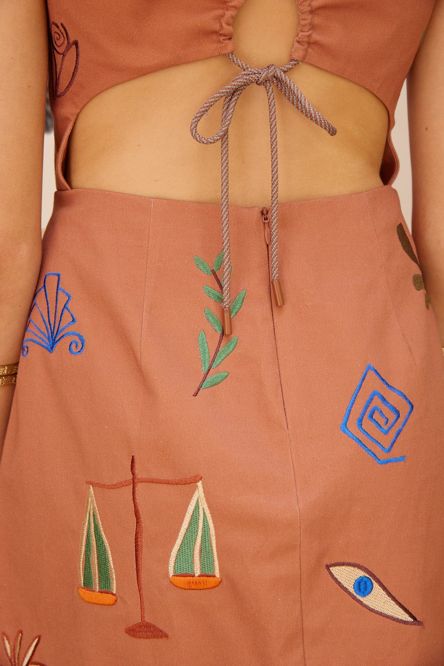 DUSTY EMBROIDERED MINI DRESS