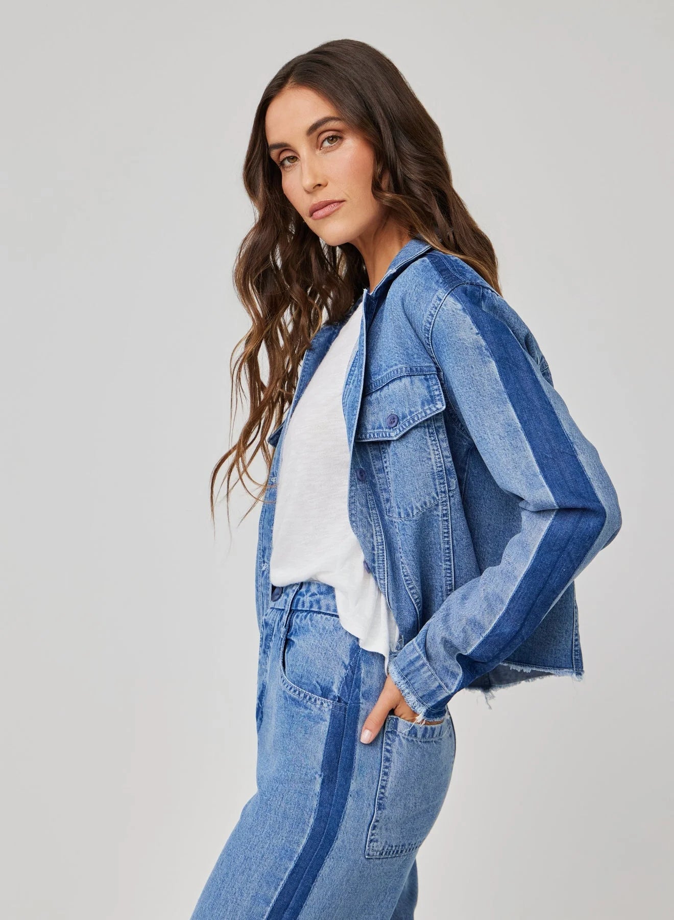 BILLIE TACKED SLEEVE DENIM JACKET