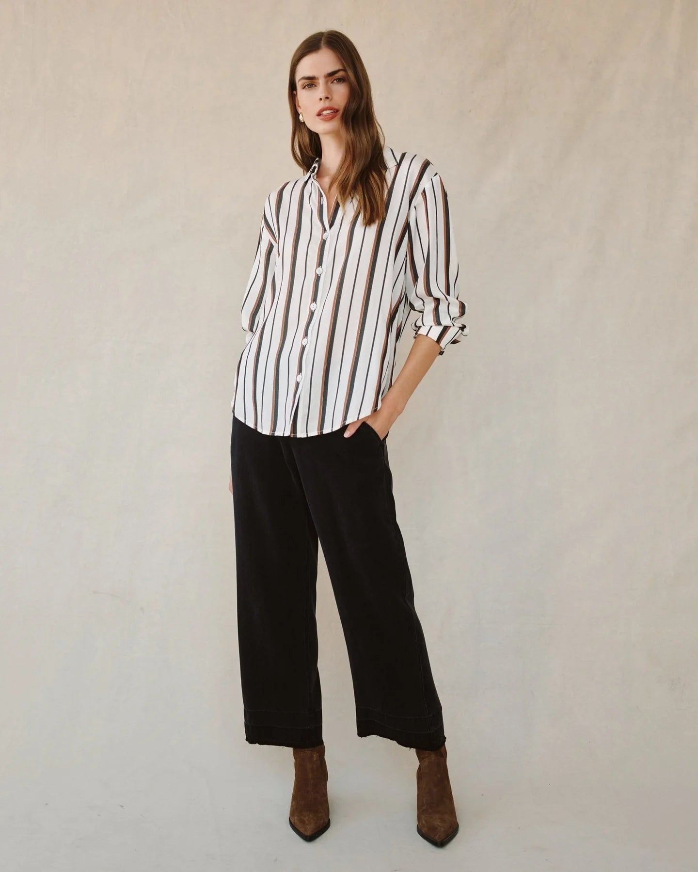 BOYFRIEND BUTTON DOWN
