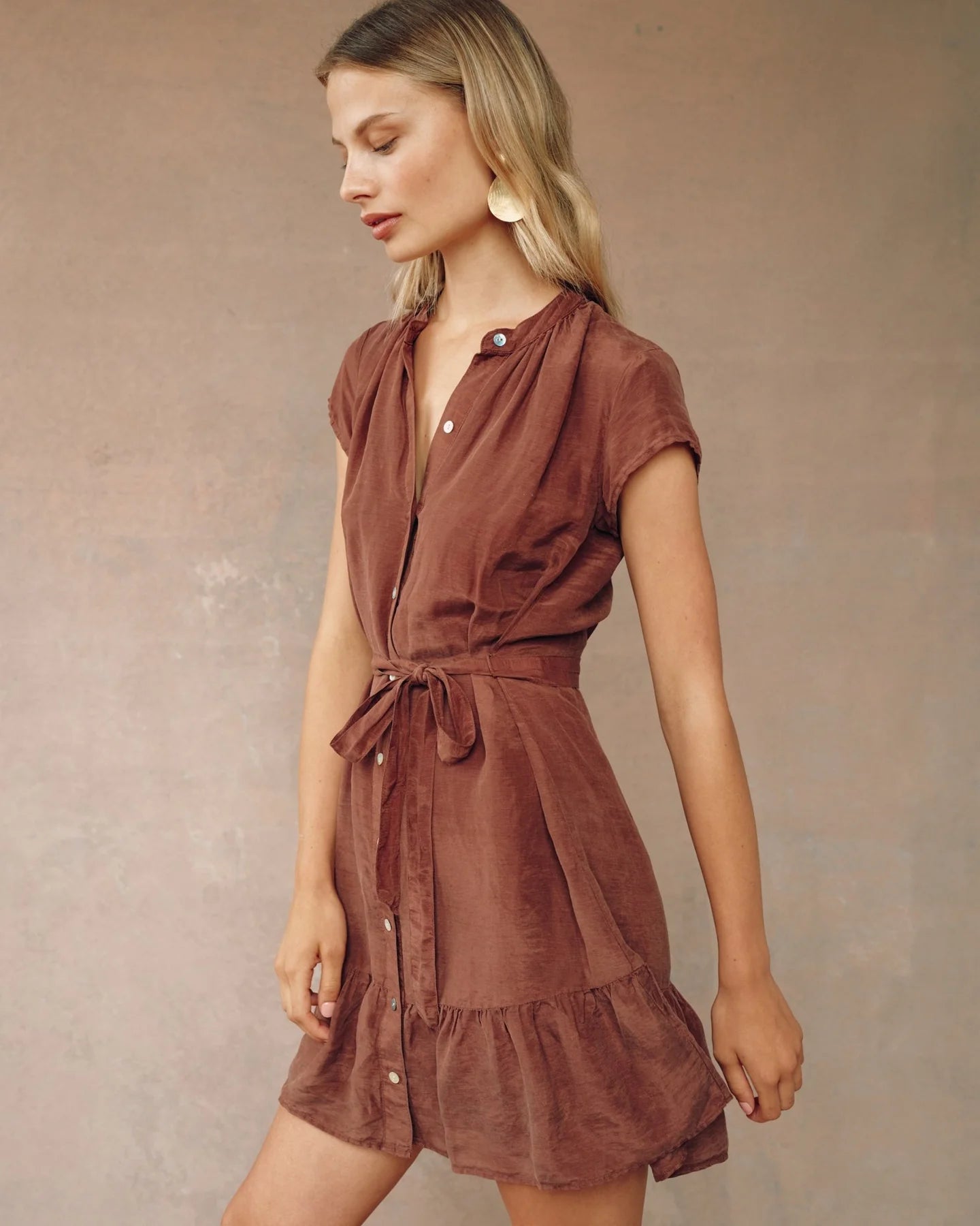 CAP SLEEVE RUFFLE HEM SHIRT DRESS